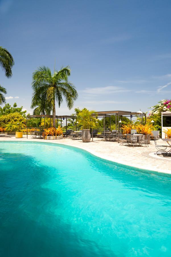Hotel Montana Petionville Bagian luar foto