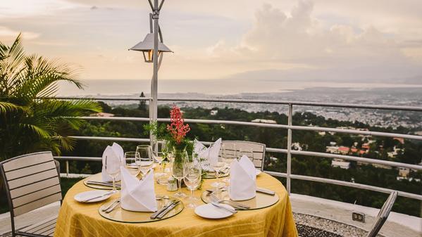 Hotel Montana Petionville Bagian luar foto